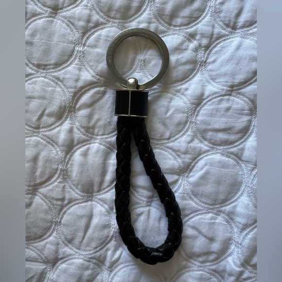 Bottega Veneta Black Leather Key Ring - Picture 5 of 7